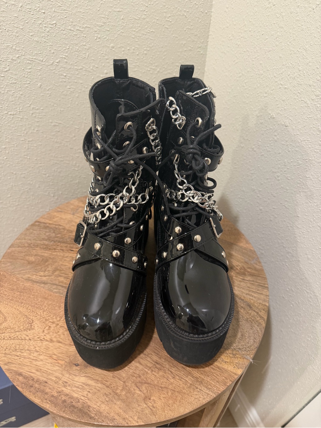 Source Unknown Black Patent Platform Combat Boots With Silver Chains